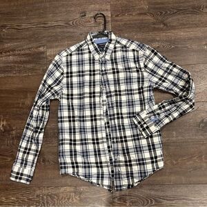 American Eagle Athletic Fit Casual Button Front shirt